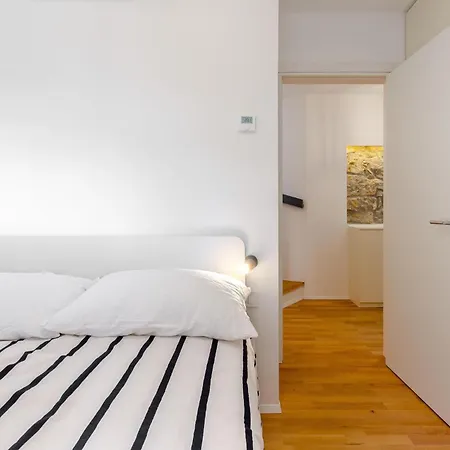 Casa vacanze Cozy In With Kitchen