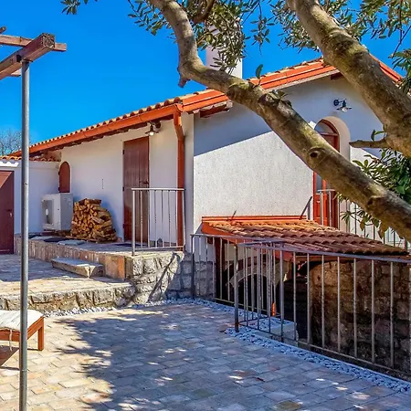 Cozy In With Kitchen Casa vacanze Ičići