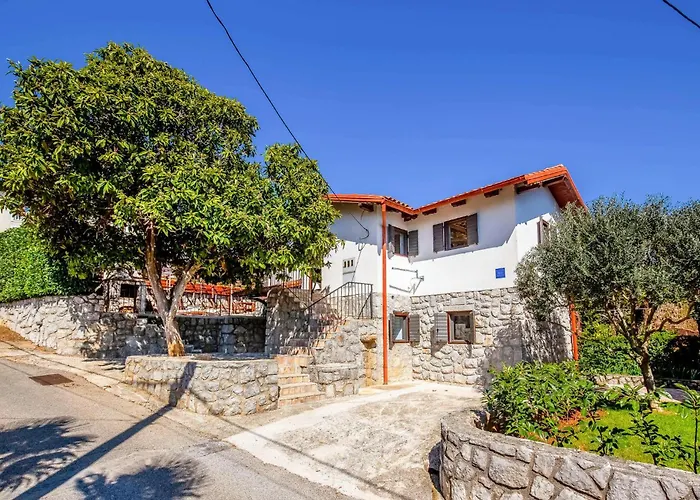 2 Bedroom In Ičići